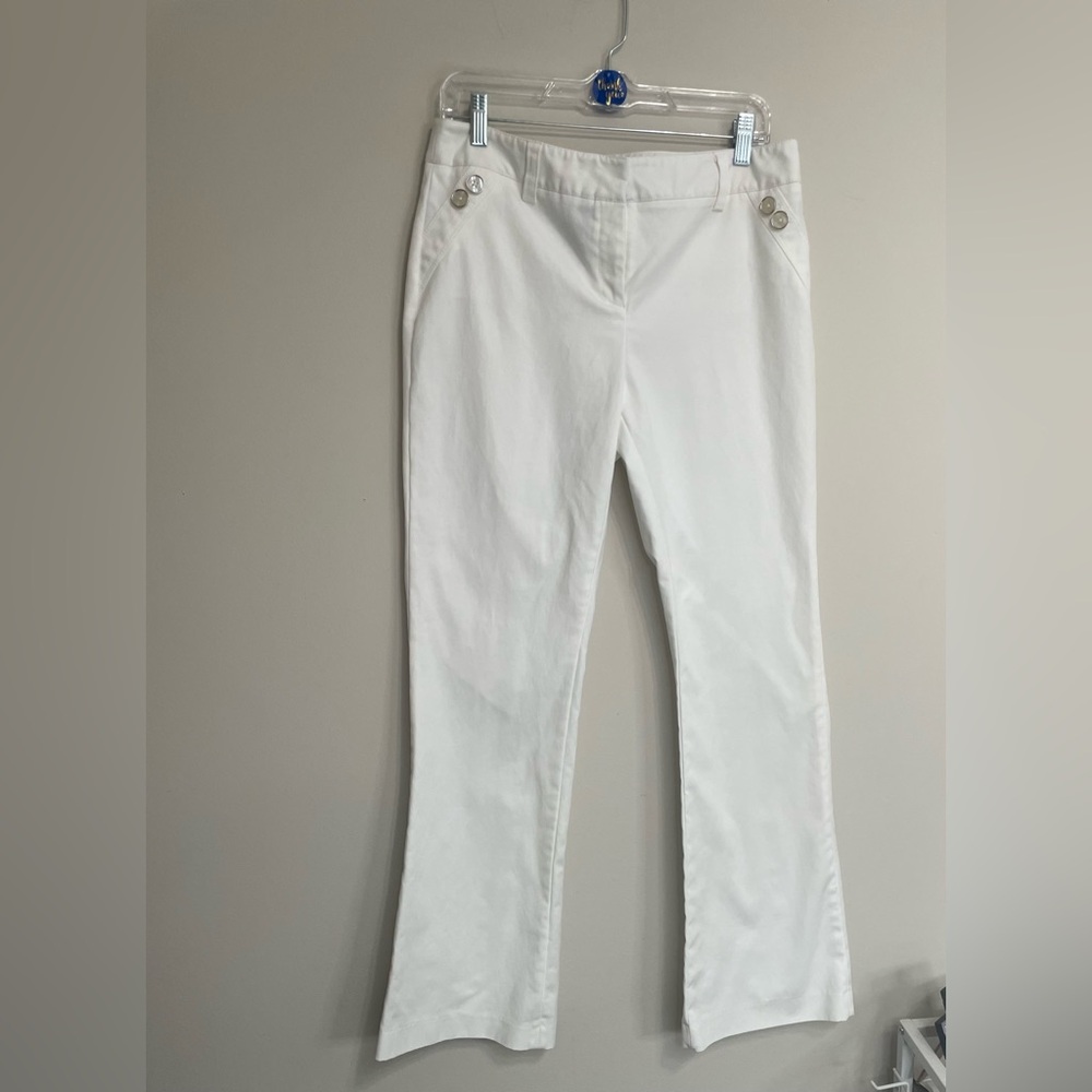 Rafaella‎ Crisp White Flare Pants ~ Size 8
summertime